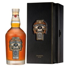 Chivas Regal 25 Jaar Whisky 70cl + Giftbox